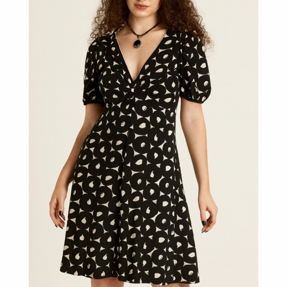 MAX STUDIO Vintage Black White Abstract Puff Sleeve Vneck Dress, Witchy, M - Picture 1 of 15